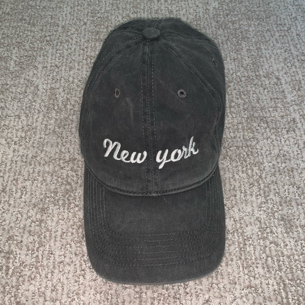 Brandy Melville New York Hat